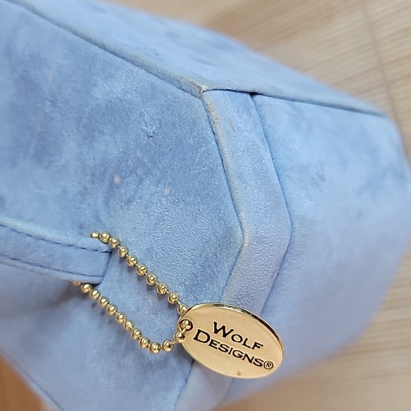 WOLF Designs Velvet Travel Jewelry Box - Picture 8 of 11